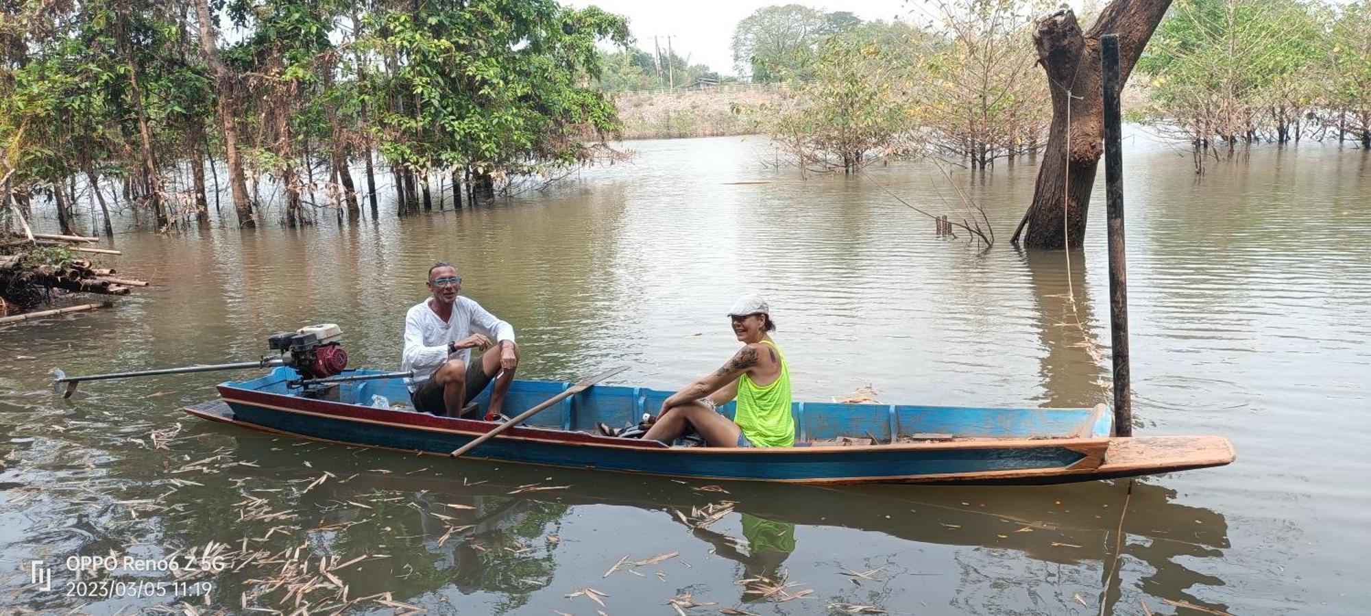 เฮือนน้ำน่าน House By The River Nan Uttaradit Eksteriør billede