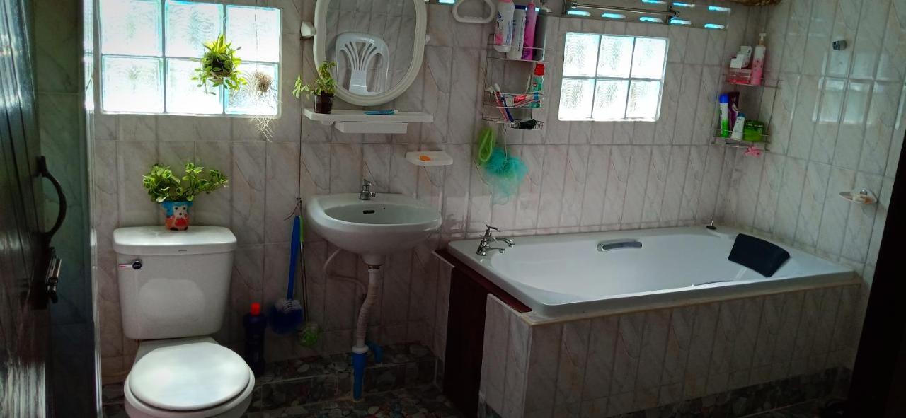 เฮือนน้ำน่าน House By The River Nan Uttaradit Eksteriør billede